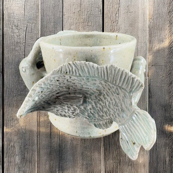 Hand Made Stoneware Pottery Large Heavy Mug Cup 3D Sea Creatures Marked Handle - Picture 1 of 16